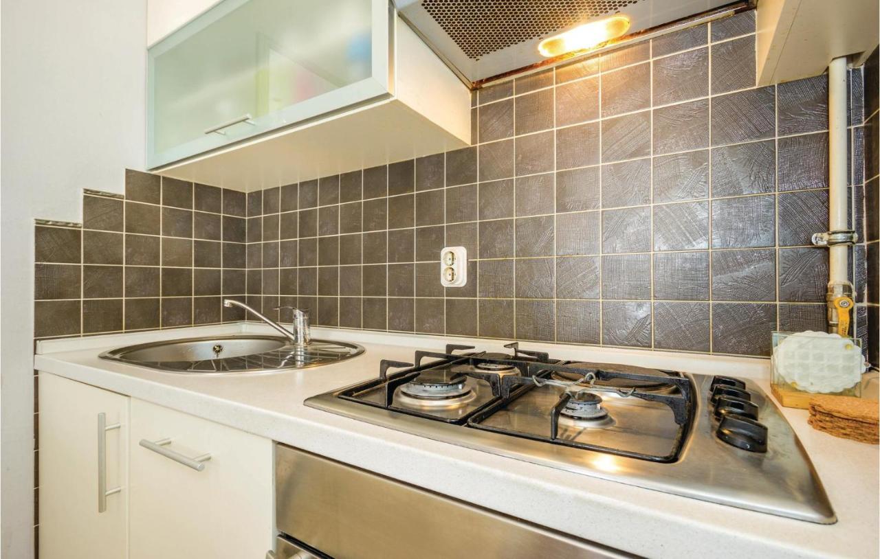 1 Bedroom Amazing Apartment In רייקה מראה חיצוני תמונה